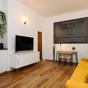 https://apt-tito-livio-35-monolocale-cool.italymilanhotels.net