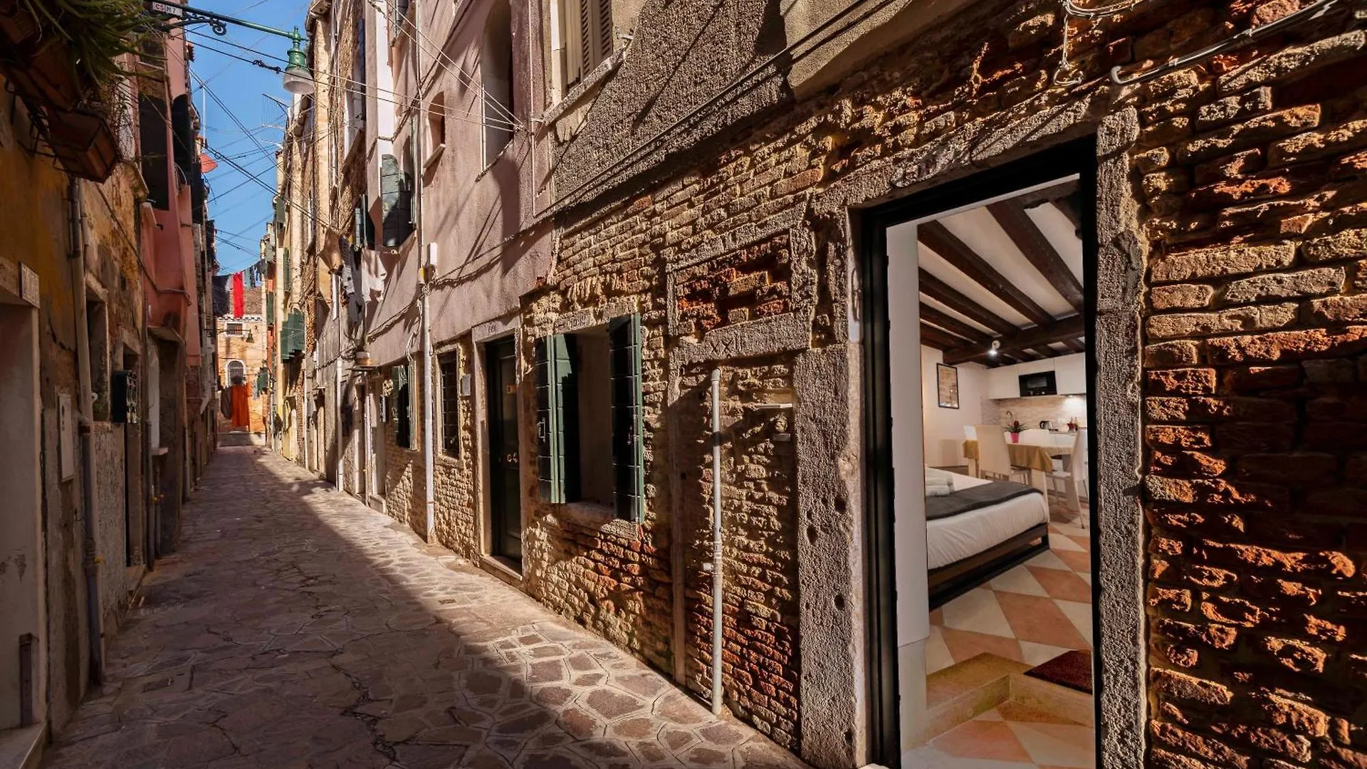 Fenix Colombina In Biennale - Your Little House Venice Apartment